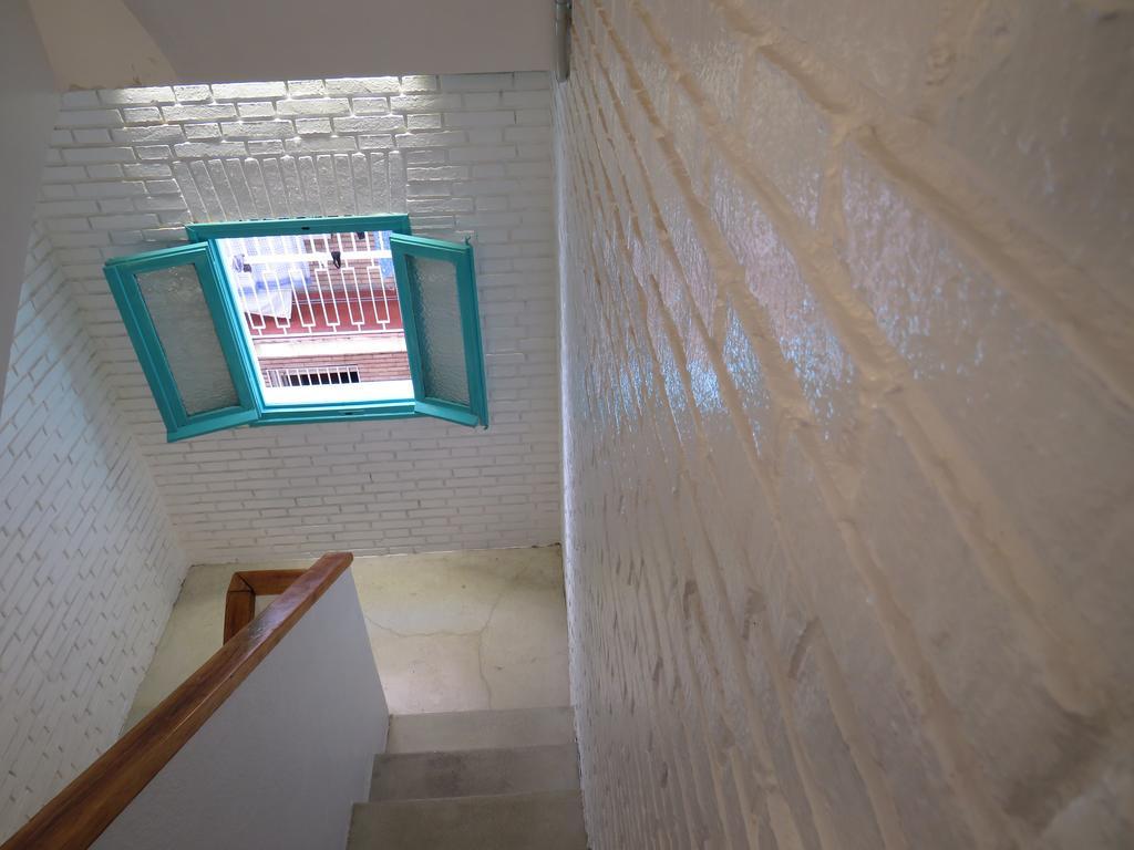 فندق Casa De Huespedes Almansa مدريد المظهر الخارجي الصورة